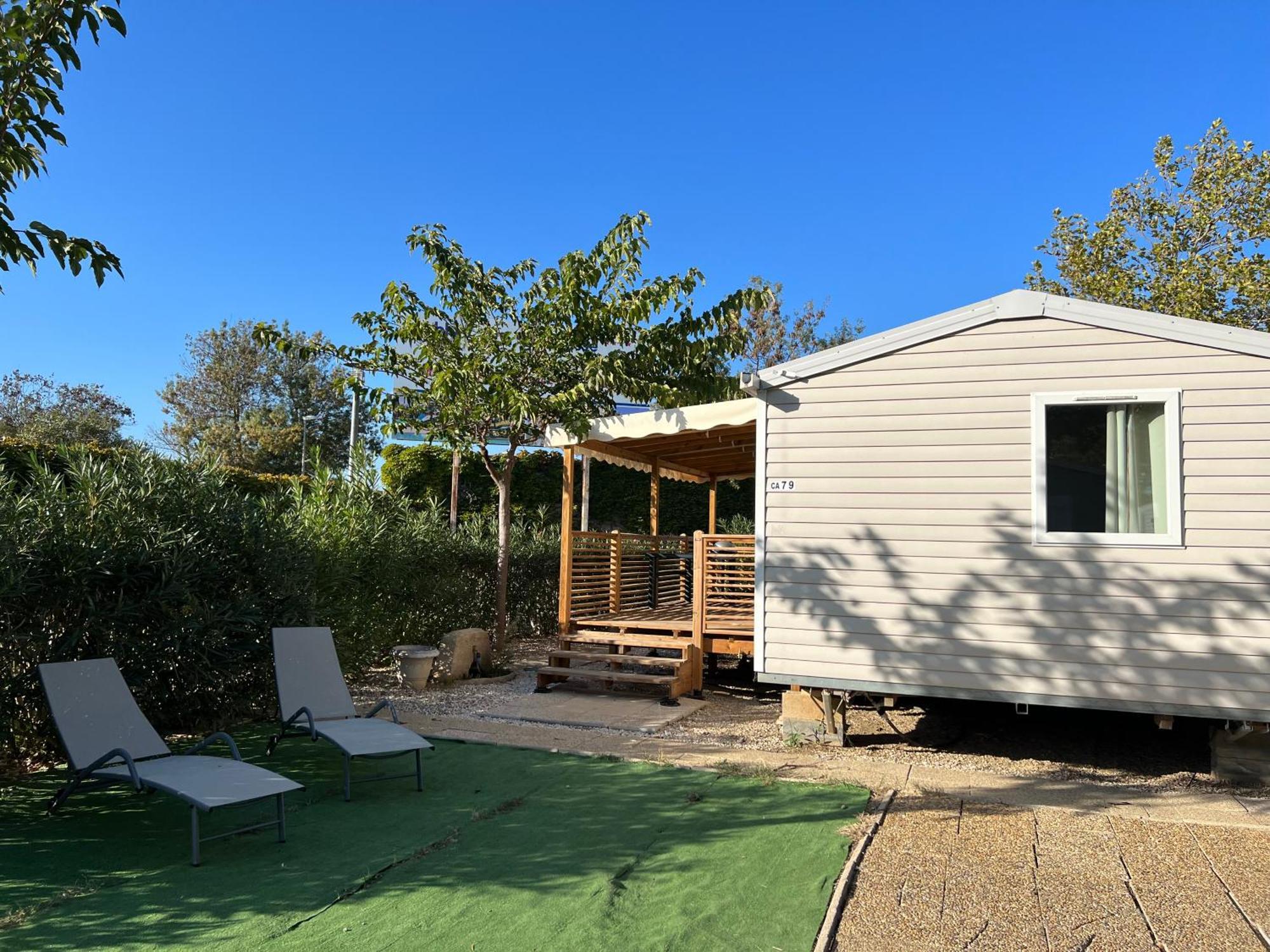 Mobilhome Vias Plage Dans Camping Exterior photo